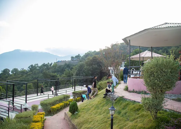 Naikap Village Pvt 3* קטמנדו